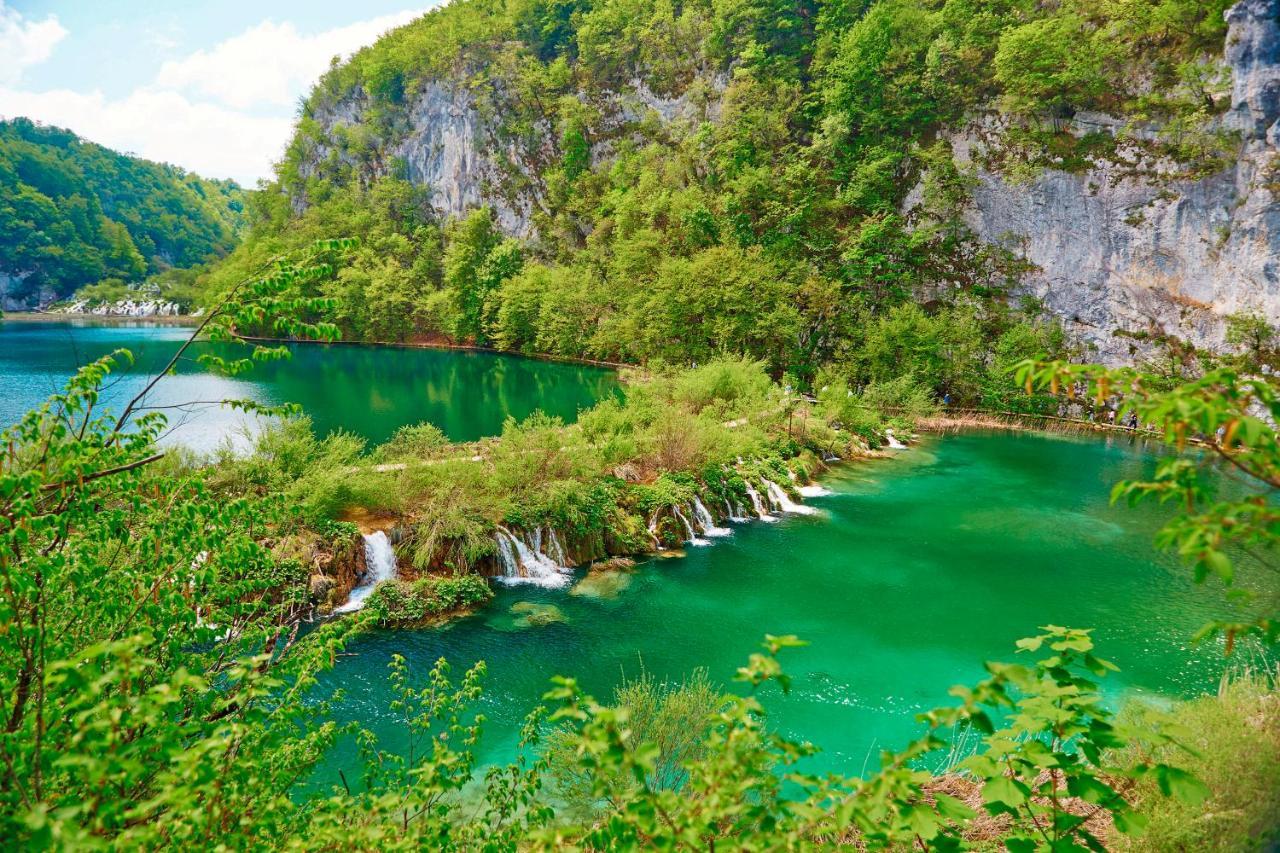 Andrea In Sertic Poljana - Haus Fuer 6 Personen Plitvička Jezera Esterno foto